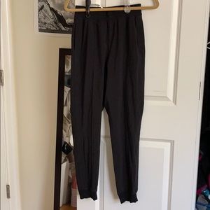 Lululemon Women’s Wanderer Jogger 28”